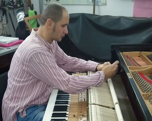 Klavirstimer Branko Kozarski